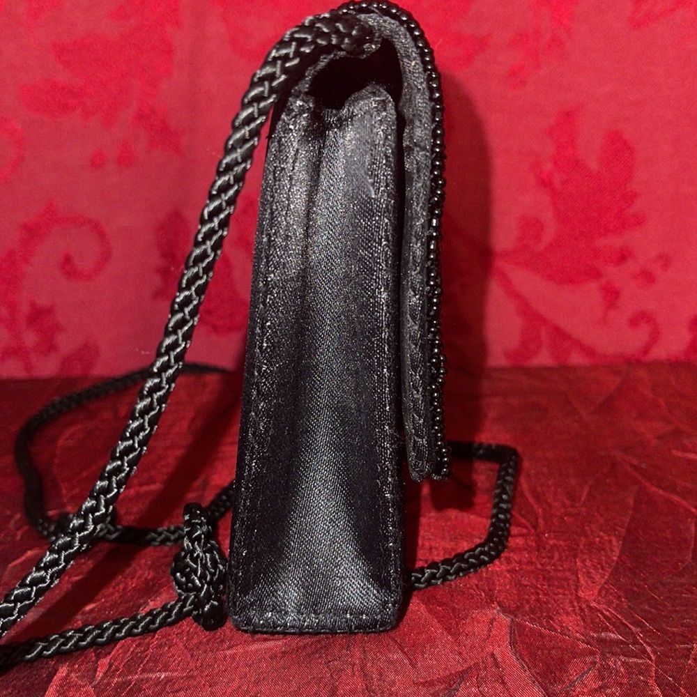 La Regale Black‎ Beaded Evening Bag - Picture 4 of 11